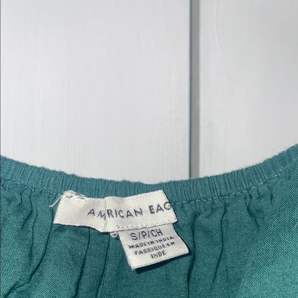 American Eagle Outfitters Green Crop Buttoned Tank Top - Picture 2 of 5